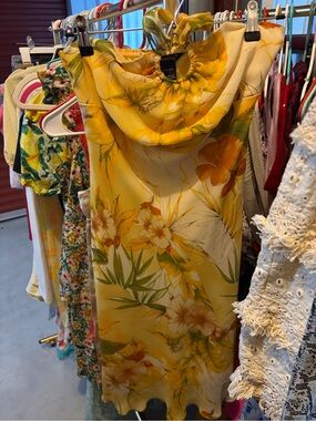 Xtraordinary Yellow Floral Maxi Dress